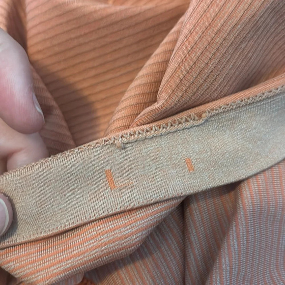 Lululemon men’s orange striped short sleeve t-shirt size large - Picture 10 of 10